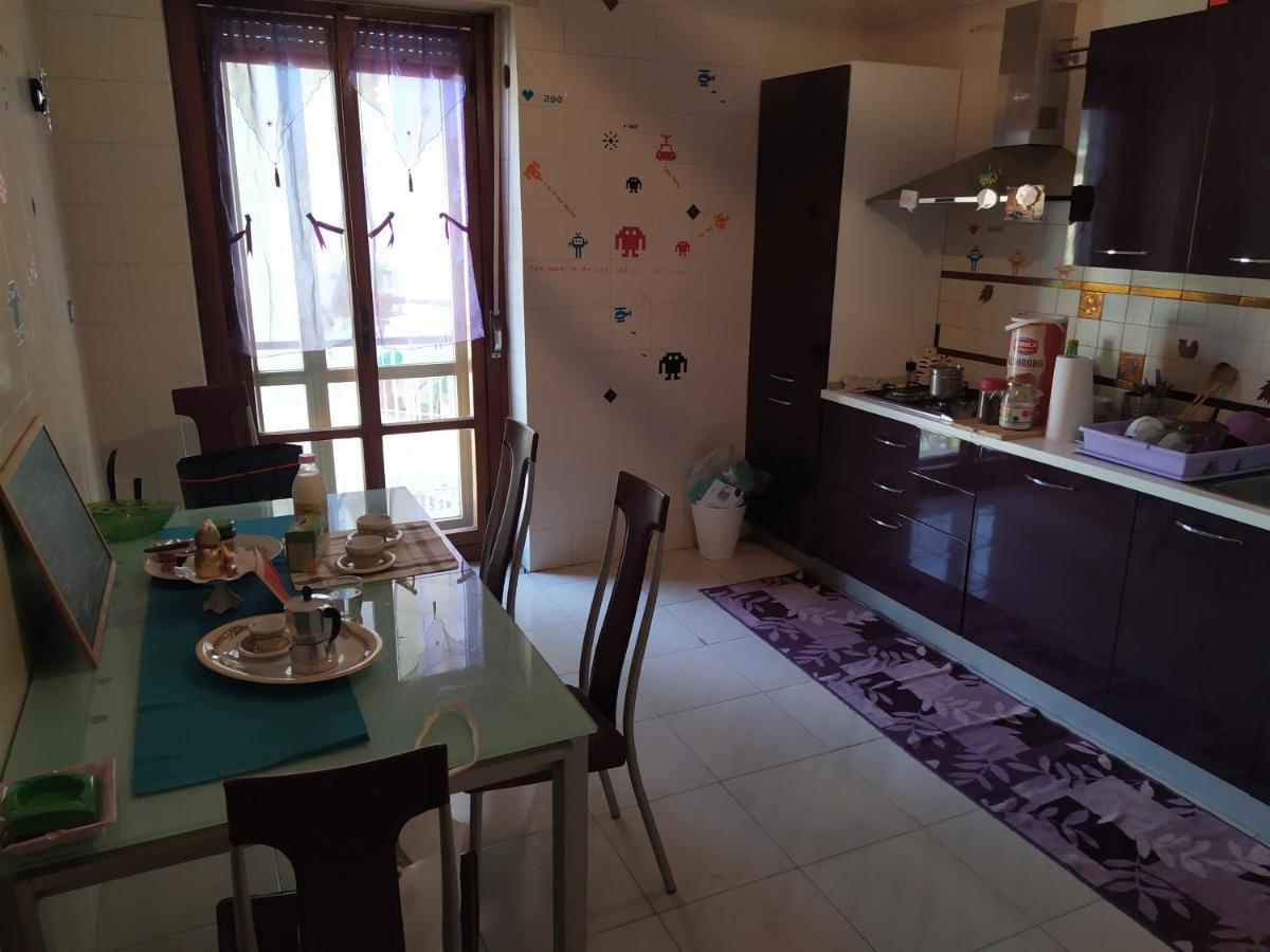 Vesuvio Corner - Spacious And Colorful Apartment In San Giorgio, Very Close To Napoli, Ideal For Families And Groups, Close To Pompeii, Sorrento... San Giorgio a Cremano Exterior photo